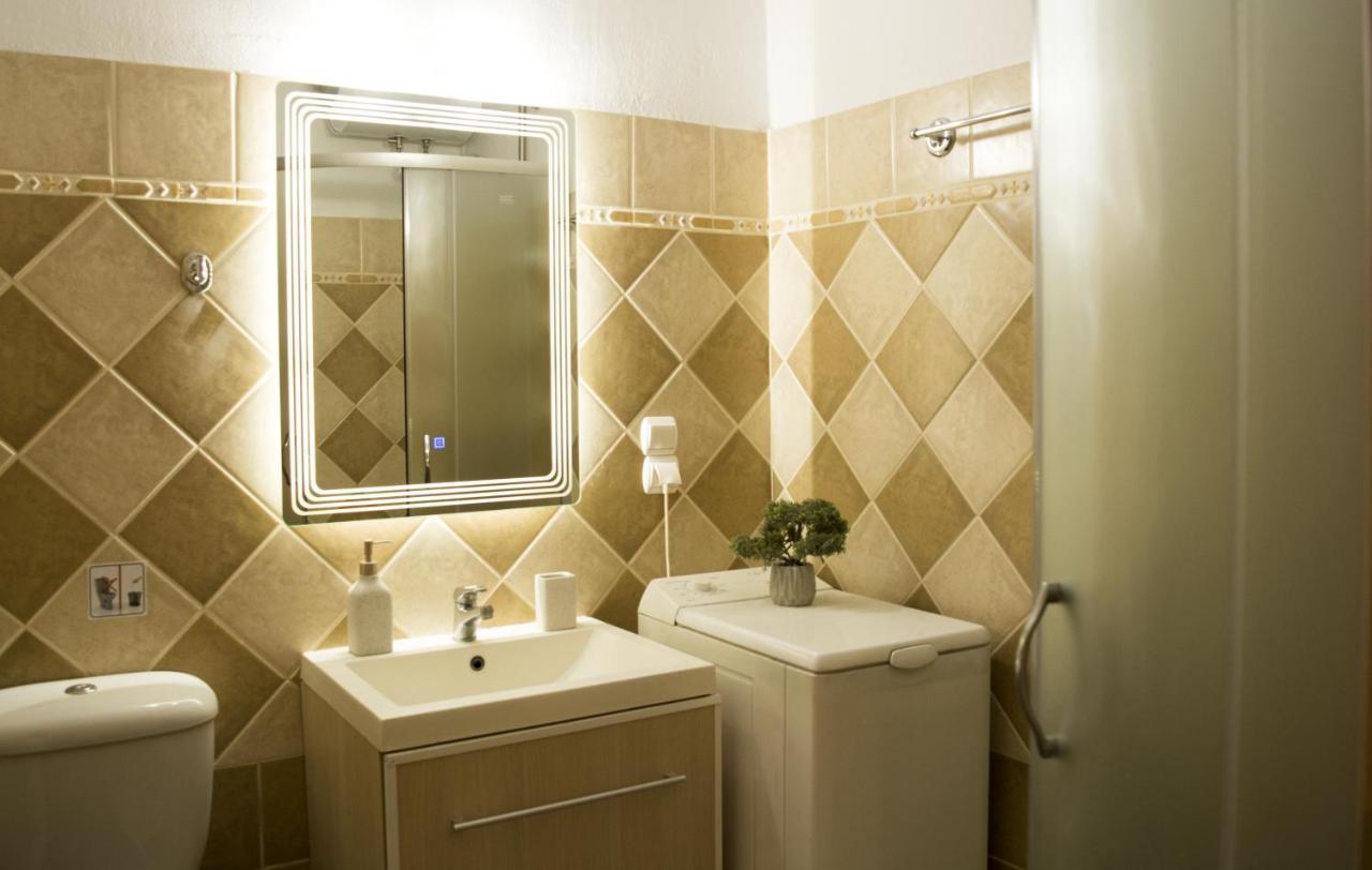 Helia Apartment 1 Alepou Екстериор снимка